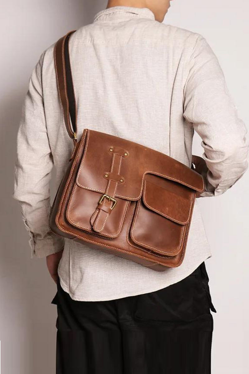 Retro casual shoulder bag Men's leather shoulder bag messenger bag Large capacity messenger bag
