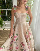 Dresses Tea Length Wedding Party Dresses Short Appliqued Little Party Gowns Corset Back with Straps
