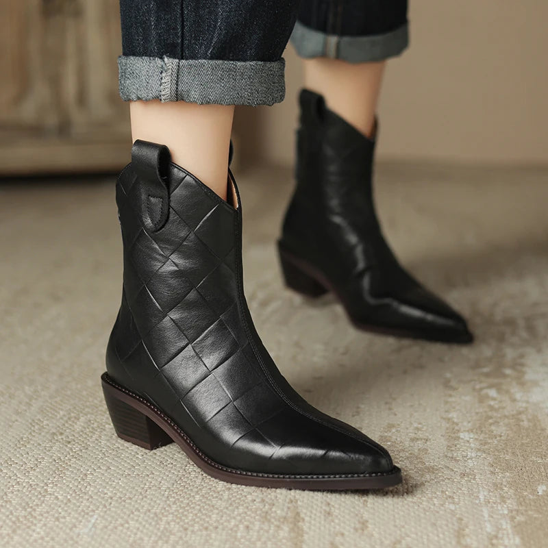 Handmade Genuine Leather Ankle Boots For Women Pointed Toe Female Zipper Short Autumn Winter Boots Retro Shoes