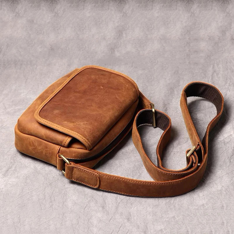 Leather Men's Shoulder Bag Vintage Flap Phone Bag Man Simple Bag Crazy Horse Leather Retro