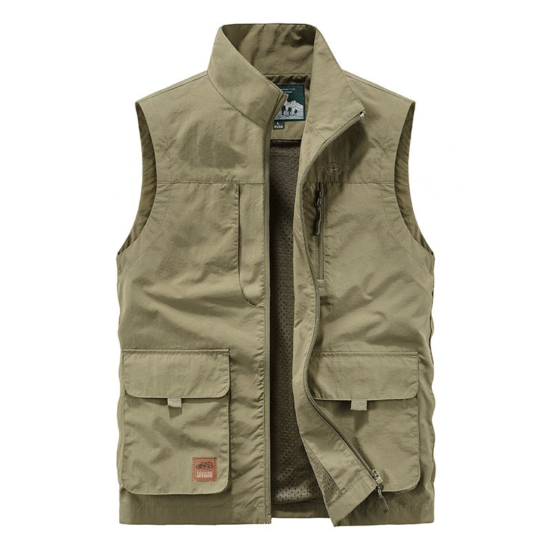 Spring and Autumn Men Casual Vest Solid Loose Multi-pocket Vest Outdoor Mountaineering Tactical Sports Top Men Clothing