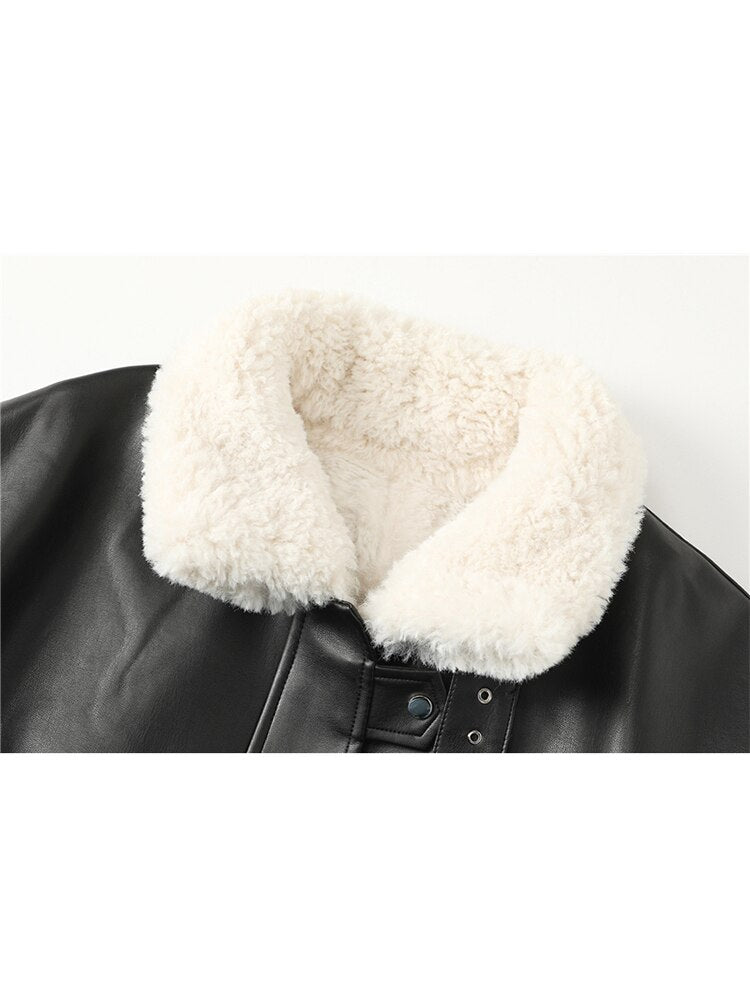 Women Leather Jacket Autumn Winter Warm Plush Thick Suede Outerwear Lambs Wool Short Motorcycle Coats Female