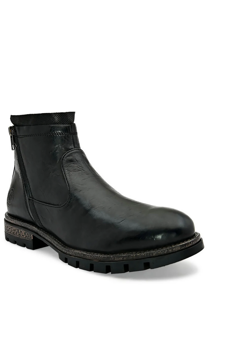 BLACK ANKLE LENGTH BOOTS