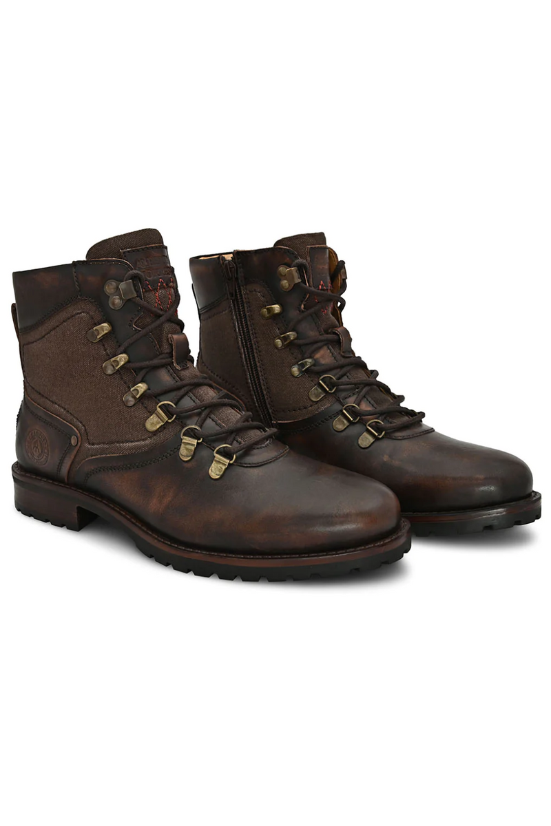 BROWN LACE UP BOOTS