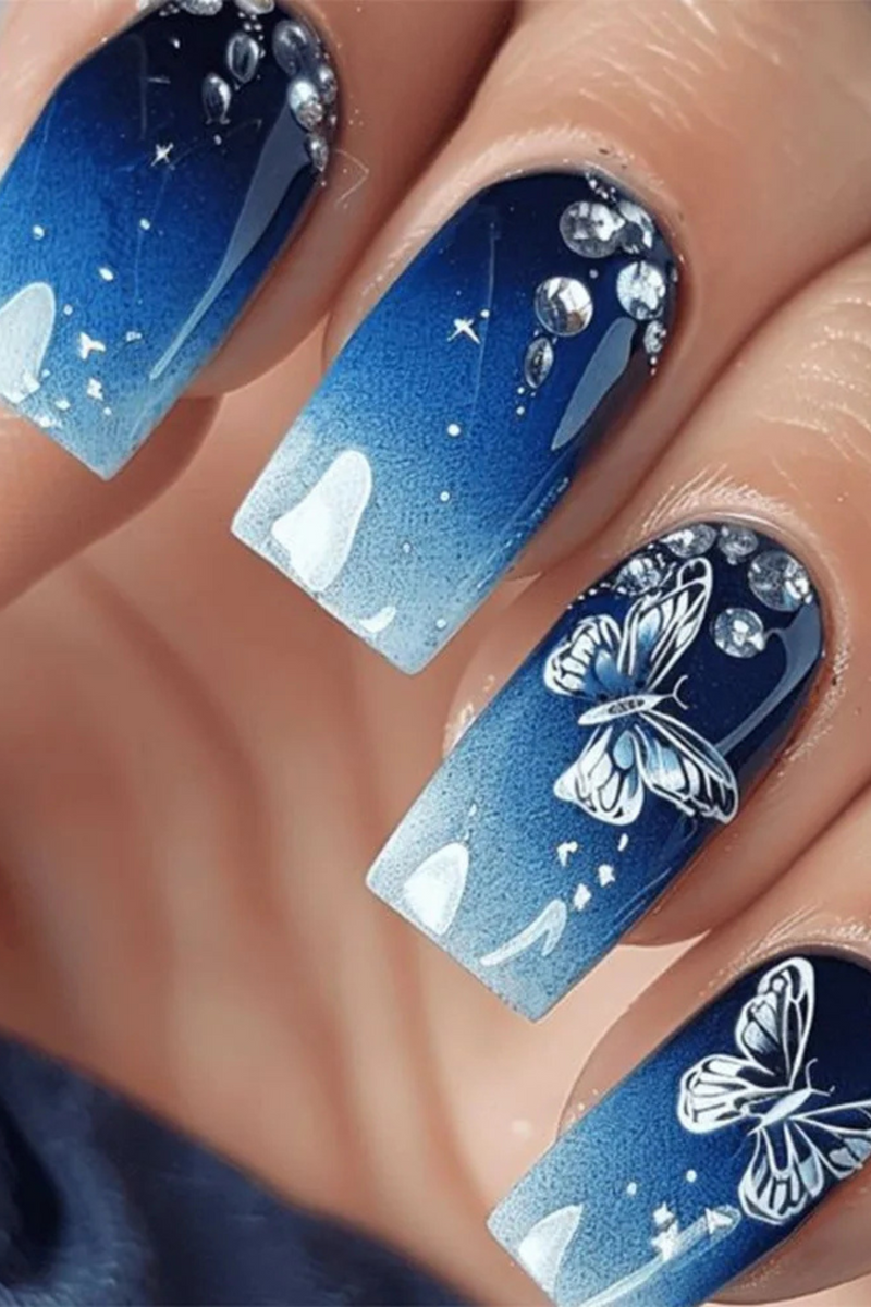 24pcs Wearable False Nails Press on Gradient Blue Mid-length Square Nails Art with Butterfly Design Simple Rhinestones Fake Nail