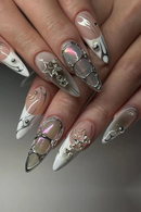 Rhinestone Stars Silver Flame White French Almond Shape False Nails Detachable Finished Fake Nails Press on Nails