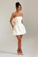 Elegant Mini Wedding Dresses Strapless Short Wedding Gowns Boho Beach Bridal Ball Prom Dress White Customized