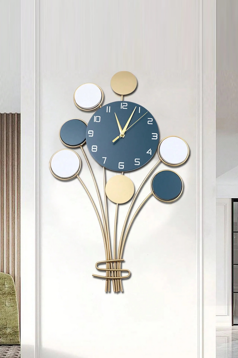 Wall Clock Without Drilling Operated Silent Hot Air Balloon Decor Simple Clock