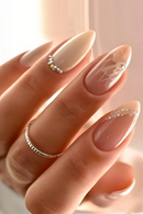 Nails with Marble Lines White Almond Shape Medium Length Skin-brightening Pressable Nails Suitable for Girls