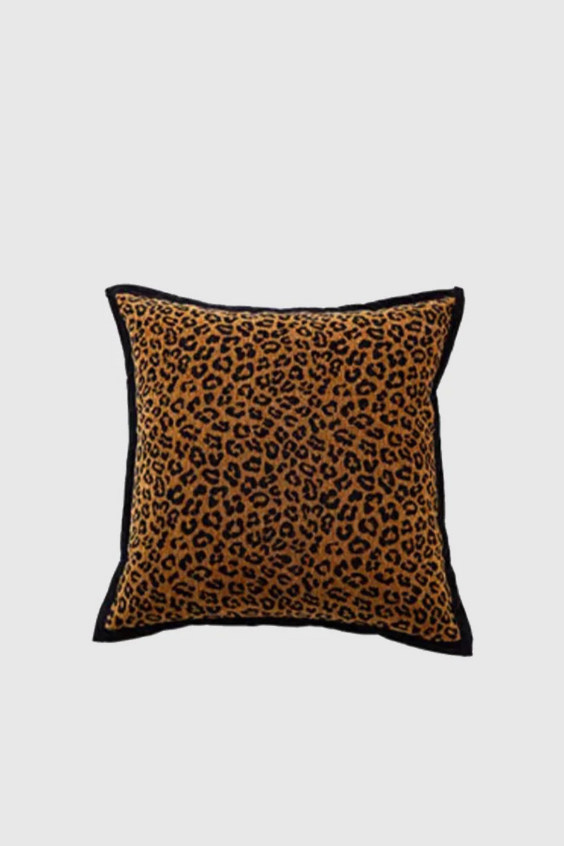Luxury Chenille Jacquard Throw Pillowcase Decorative Cushion Cover 45x45cm Medieval Style Home Deco