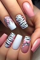 A full set of 24 short square fake nails zebra print double design