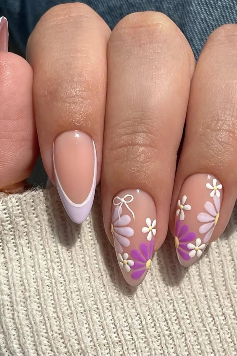 Mini Flowers Fake Nails Almond False Nails Sweet Bowknot Press on Nails French Tip Nail Art Butterfly Garden Nail