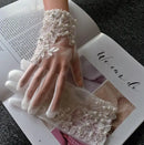 Women's elegant pearl beaded white mesh glove female sunscreen short lace driving glove