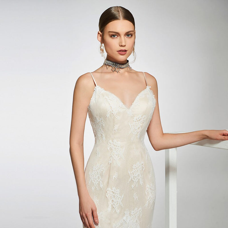 Elegant sample spaghetti straps trumpet wedding dress sleeveless lace floor length simple bridal gowns wedding dress