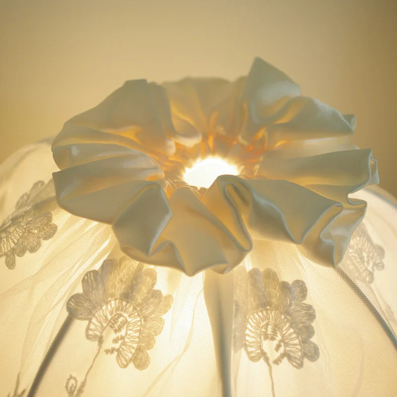 Lace fabric white table lamps Romantic rural maid lovely dimmer switch wood lamps