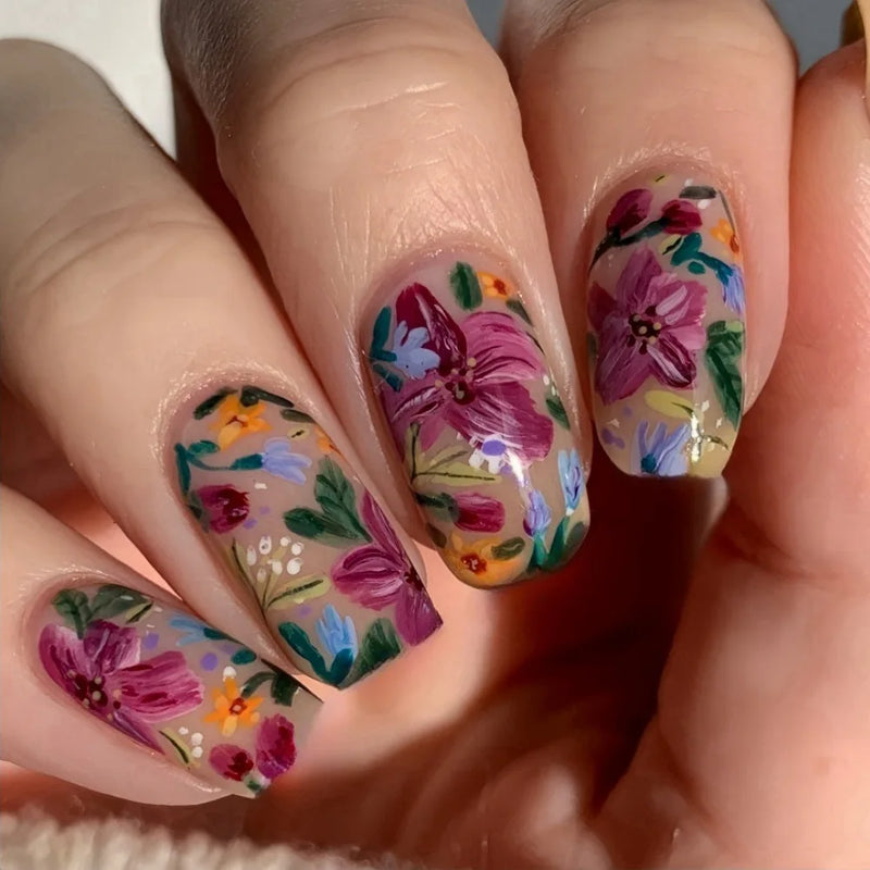 Matte Short Square Nails Wearable Floral Love Heart Design Press on Full Over Nail Tip Art