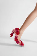 Shoe with pink and red floral design on a white background, Obroi