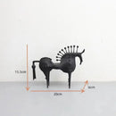 Black decorative horse figure with measurements on a white background, Obroi