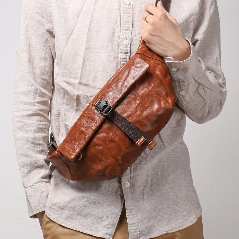 Retro Men's Leather Chest Bag Hand Grab Pattern Oblique Straddle Small Backpack