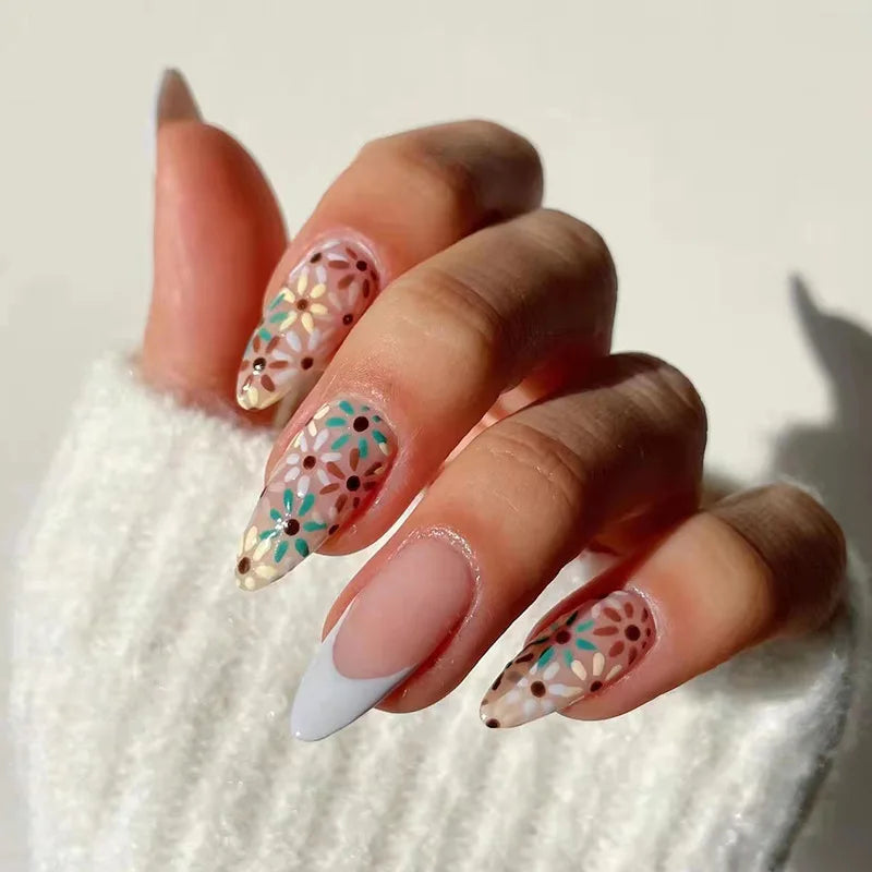 24pcs Light Green Stripe Gradient Wearing Nails Seamless Removable Press On Nails With Designs