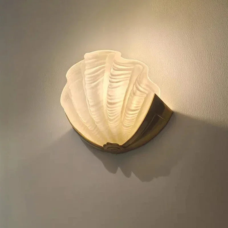 Luxury Wall Light Brass Shell Creative Glass Retro Living Room Bedroom Foyer Corridor Mirror Wall Lamp