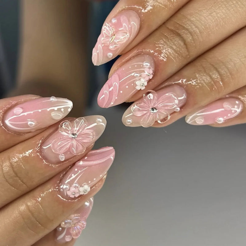 Press on Nails Spice Girl Carved Flowers Decor False Nails Wearable Reusable Almond Fake Nail Tips