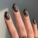 Nails with floral design on a neutral background, Obroi
