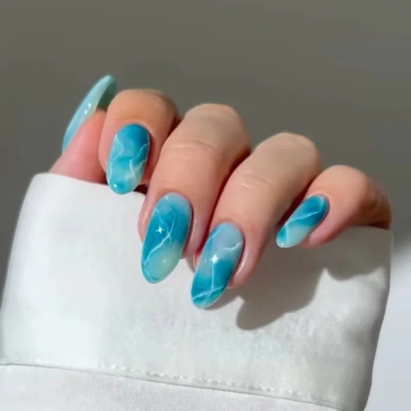 Wearable Almond Fake Nail with Halo Stained Purple Design Short Oval False Nails Round Head Press on Nails