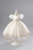 White lace dress on a mannequin against a gray background, Obroi