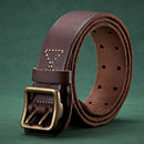 Brown leather belt with brass buckle on a green background, Obroi