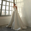Elegant Long Wedding Dresses A-Line Bridal Gowns Strapless Pearls Gowns