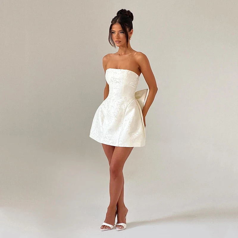 Elegant Mini Wedding Dresses Strapless Short Wedding Gowns Boho Beach Bridal Ball Prom Dress White Customized