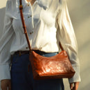 Grab leather one-shoulder dumpling bag Women's tanned tote Casual bag