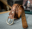 Genuine Leather Men's Belt Luxury Designer Strap Engraving Pure Copper Buckle Classic Retro Jeans Soft Belt