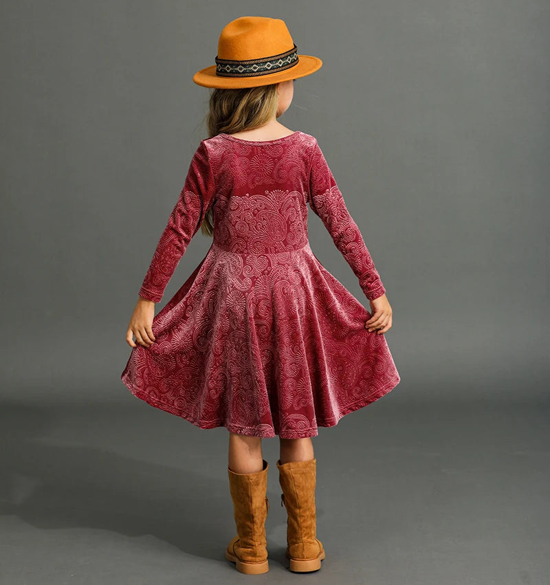 Winter and Autumn Velvet Embossed Dress for Preschool Girls Long Sleeve Swing Twist