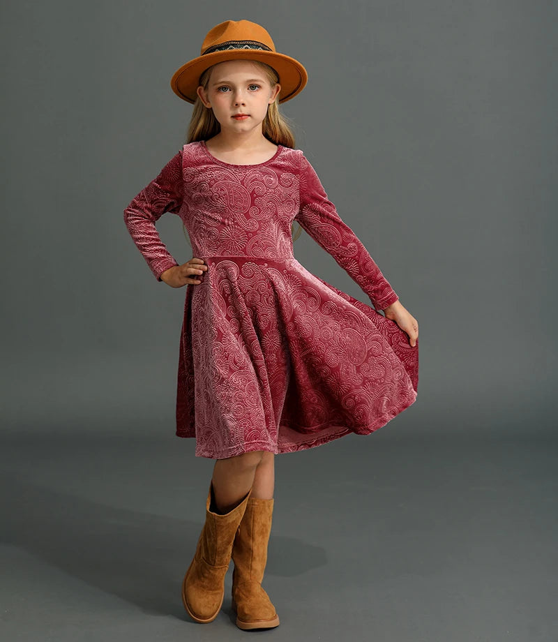 Winter and Autumn Velvet Embossed Dress for Preschool Girls Long Sleeve Swing Twist