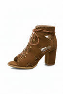Brown heeled shoe with lace-up design on a white background, Obroi
