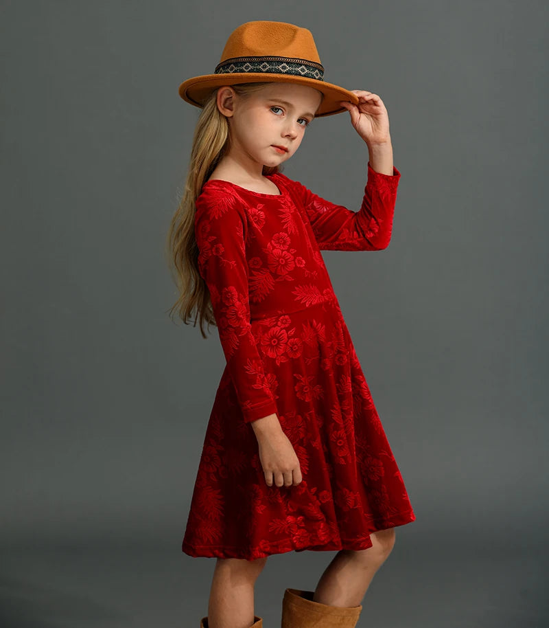 Winter and Autumn Velvet Embossed Dress for Preschool Girls Long Sleeve Swing Twist