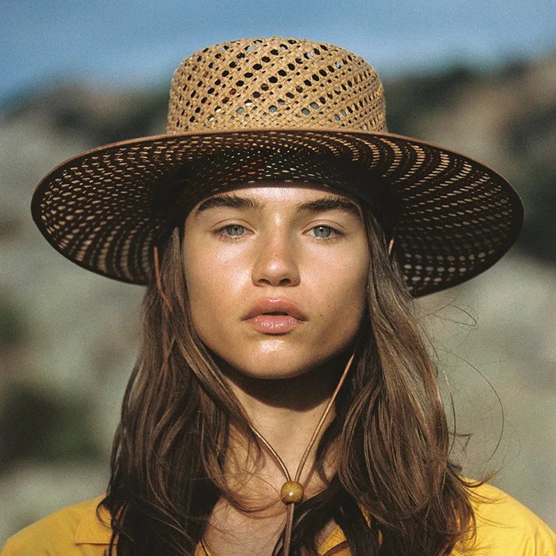Hollow Big Brim Beach Straw Hats For Women With Straps Design Summer Sun Hats Lady Panama Fedora Hat