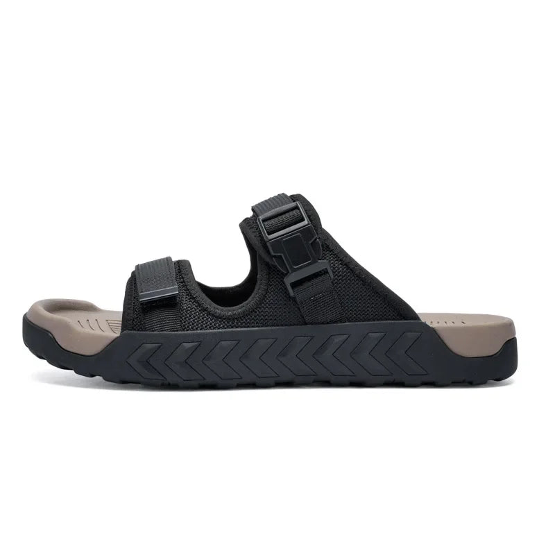 Men Slippers Outdoor Thick Bottom Breathable Slippers Beach Sandals Summer Casual Shoes