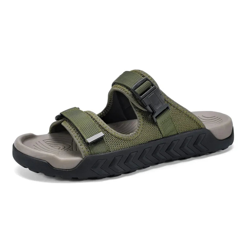 Men Slippers Outdoor Thick Bottom Breathable Slippers Beach Sandals Summer Casual Shoes