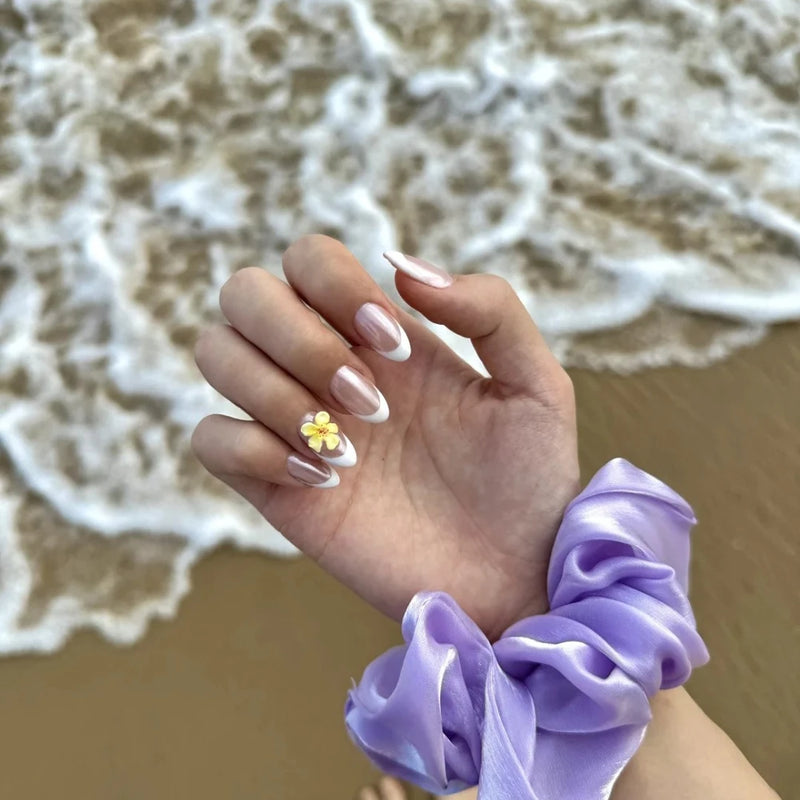 10 Pcs White French Press On Nails Handmade 3D Floral Design Reusable Gel Tips Minimalist Wedding Party Fake Nails for Women