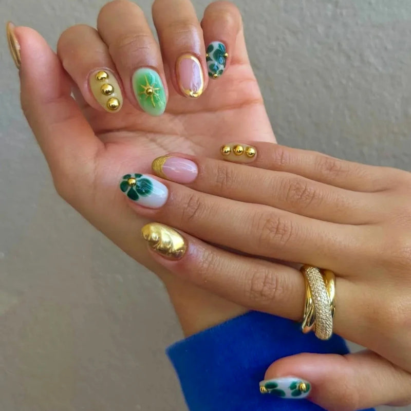 Short Almond Fake Nails Set Handmade Cute  Press-On Nails