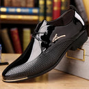 Retro Men Casual Leather Shoes Pointed Toe Slip-On Shoes for Adult Men
