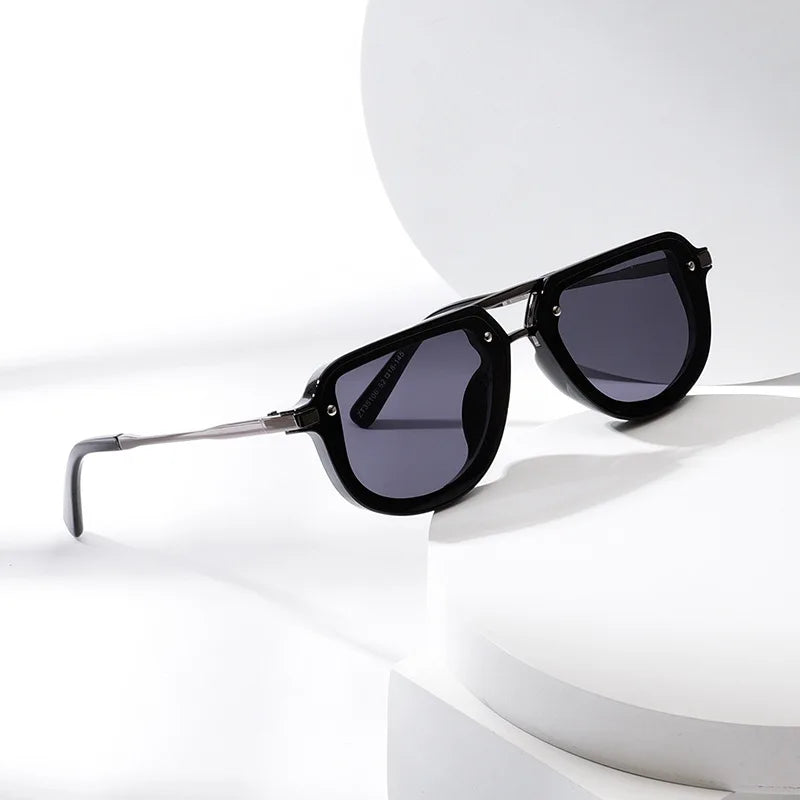 Retro Small Oval Luxury Sunglasses Rivets Blue Green Shades UV400 Trending Punk Sun Glasses