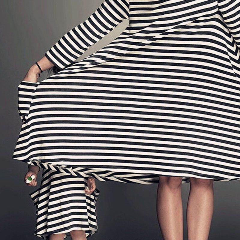 Mother Daughter Dresses Women Kids Girl Long Sleeve Striped Dress Family Clothes mom dress kids child outfits mum sister